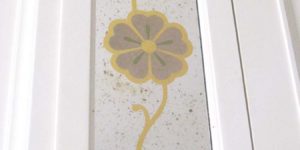 Christianson Lee Studios verre églomisé inset Bedroom wall panels detail