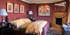 Eglomise Reverse Gilding White Gold Leaf Himalayan Inspired Design Glass Antiqued Mirror Donald Shelley Rubin 3