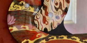 Eglomise Reverse Gilding White Gold Leaf Himalayan Inspired Design Glass Antiqued Mirror Donald Shelley Rubin 4