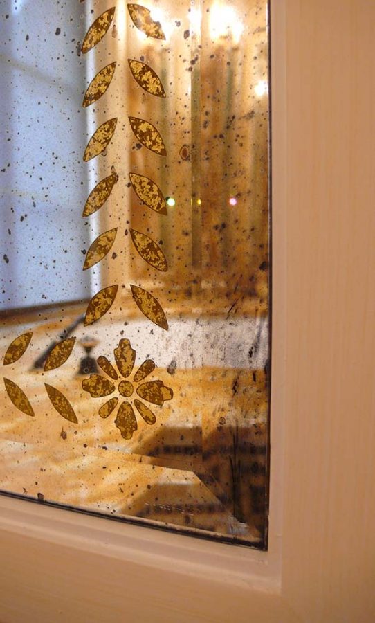 Christianson Lee Studios verre églomisé mirrors for Master Bath